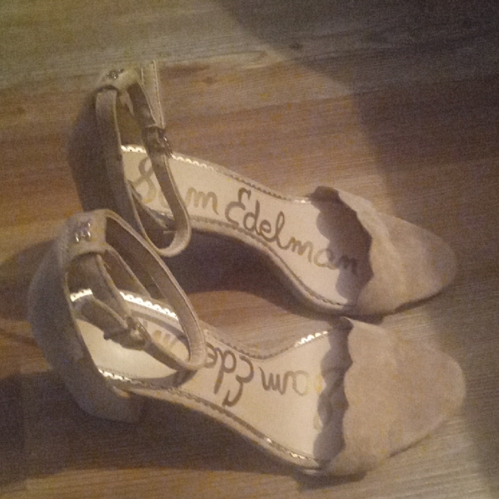 Sam Edelman Tan Heels Classic Elegance